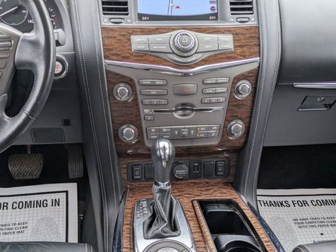 Used 2020 Nissan Armada SL w/ Premium Package image 18