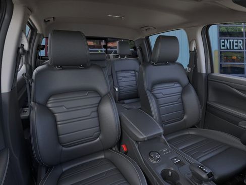 New 2025 Ford Ranger Lariat w/ FX4 Off-Road Package image 10