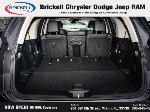 Used 2024 Honda Pilot Touring image 10