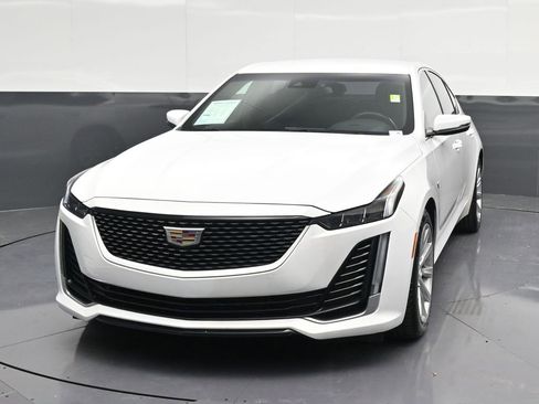 Used 2023 Cadillac CT5 Luxury RWD image 6