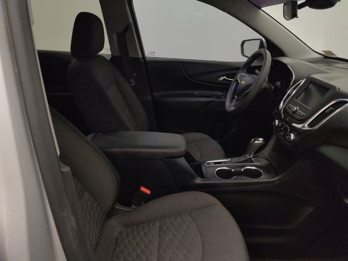 Used 2020 Chevrolet Equinox LT image 21