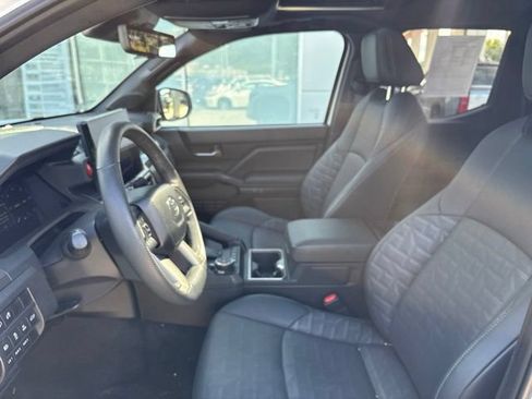 Used 2024 Toyota Tacoma TRD Off-Road w/ TRD Off Road Premium Package AWD/4WD image 24