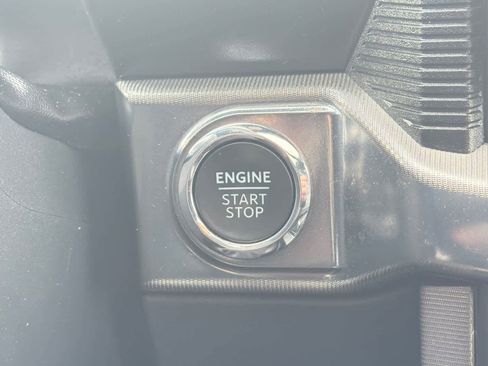 Used 2024 Ford F150 Platinum w/ Equipment Group 702A High image 22