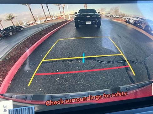 Used 2024 Toyota Tacoma TRD Off-Road image 22