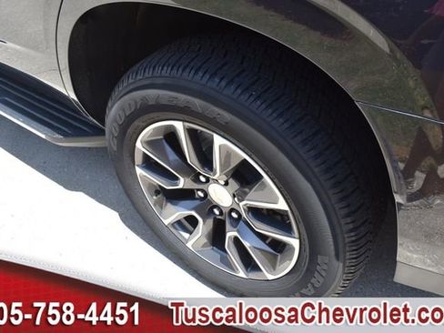 Used 2023 Chevrolet Tahoe LT AWD/4WD image 16