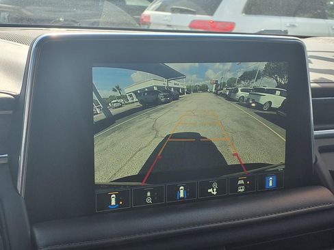 Used 2022 Chevrolet Tahoe High Country image 4