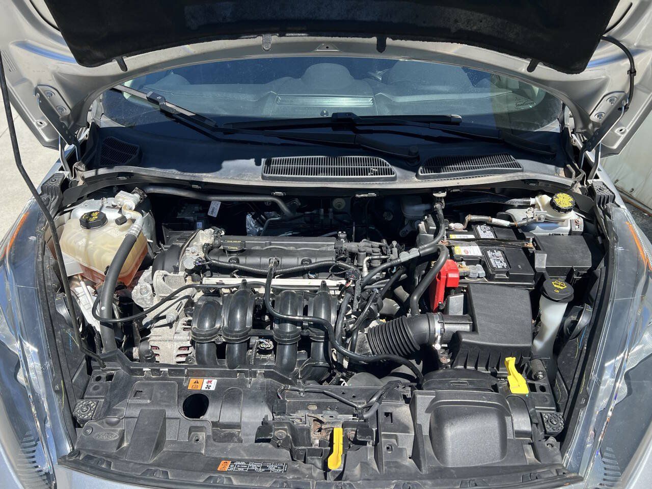 Used 2015 Ford Fiesta SE FWD image 28