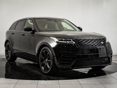 Used 2022 Land Rover Range Rover Velar R-Dynamic S image 12