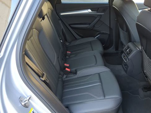 Used 2025 Audi Q5 2.0T Premium image 21