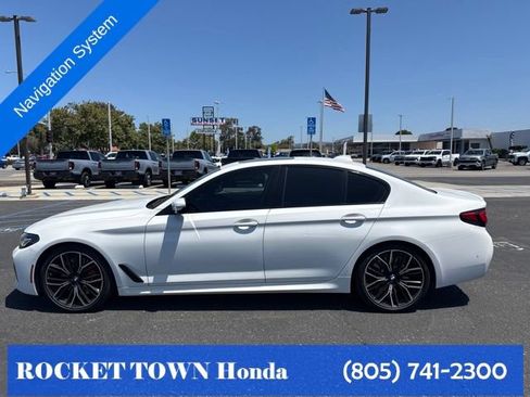 Used 2021 BMW M550i xDrive w/ Executive Package AWD/4WD image 2