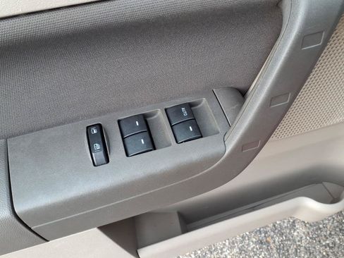 Used 2008 Ford Focus SE FWD image 10