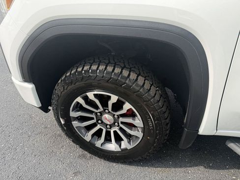 Used 2019 GMC Sierra 1500 AT4 w/ Technology Package AWD/4WD image 33