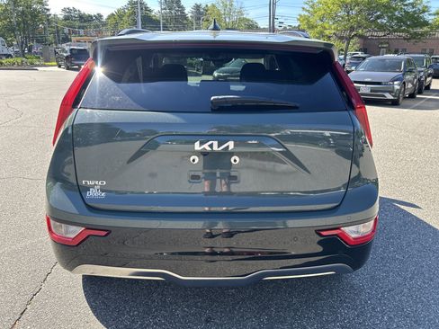 Used 2024 Kia Niro Wind w/ Wind Preserve Package FWD image 6