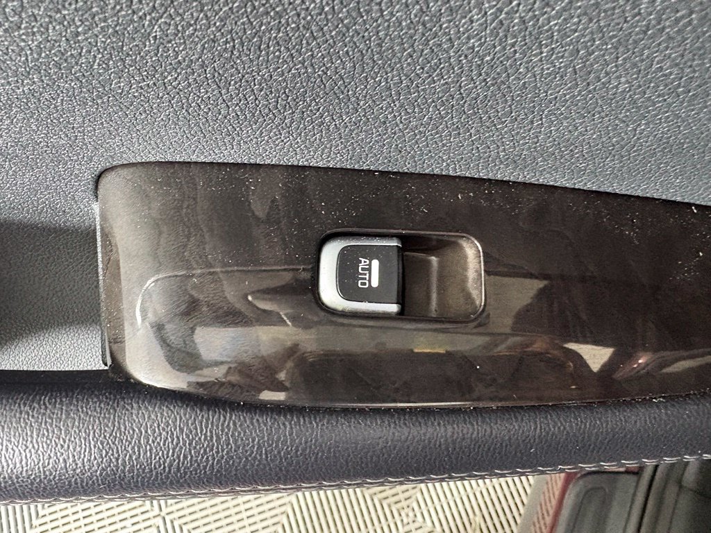 Used 2018 Kia Sorento EX AWD/4WD image 42