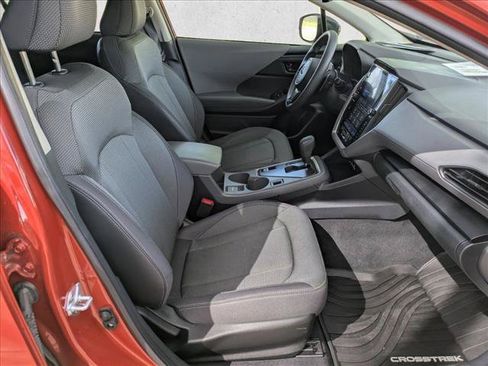 Used 2024 Subaru Crosstrek 2.0i Premium w/ Crosstrek Mirror Package AWD/4WD image 19