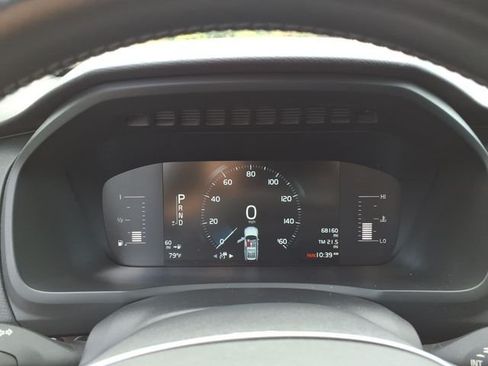 Used 2019 Volvo XC90 T5 Momentum w/ Protection Package Premier AWD/4WD image 22