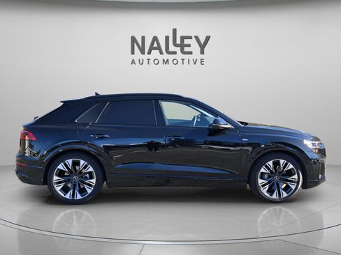 Used 2025 Audi Q8 Prestige w/ Prestige Package image 7