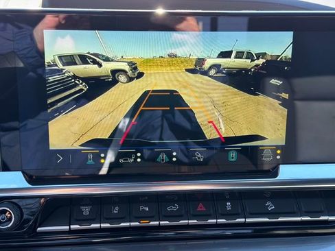 New 2026 Chevrolet Silverado 2500 High Country w/ High Country Premium Package AWD/4WD image 33