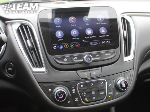 Used 2023 Chevrolet Malibu LT FWD image 17