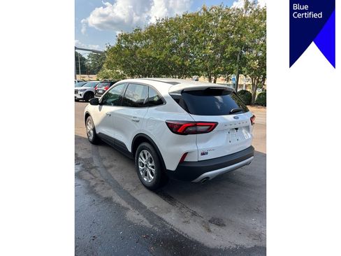 Used 2025 Ford Escape Active FWD image 2