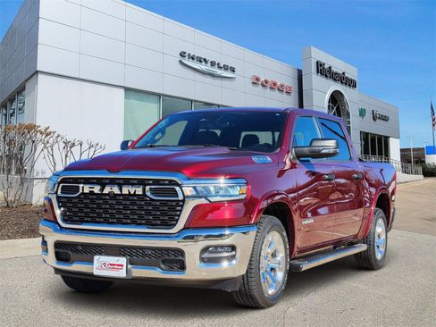 Used 2025 RAM 1500 Lone Star image 2