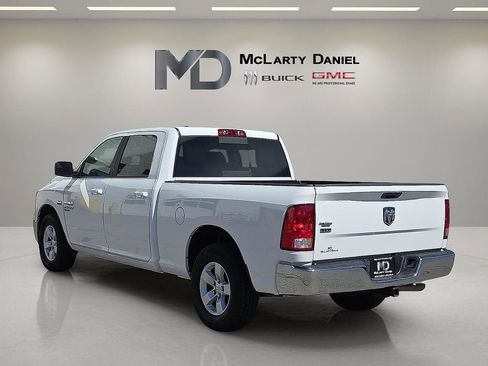 Used 2020 RAM 1500 Classic SLT RWD image 4