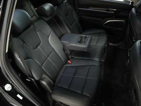 Used 2025 Kia Telluride SX AWD/4WD image 20