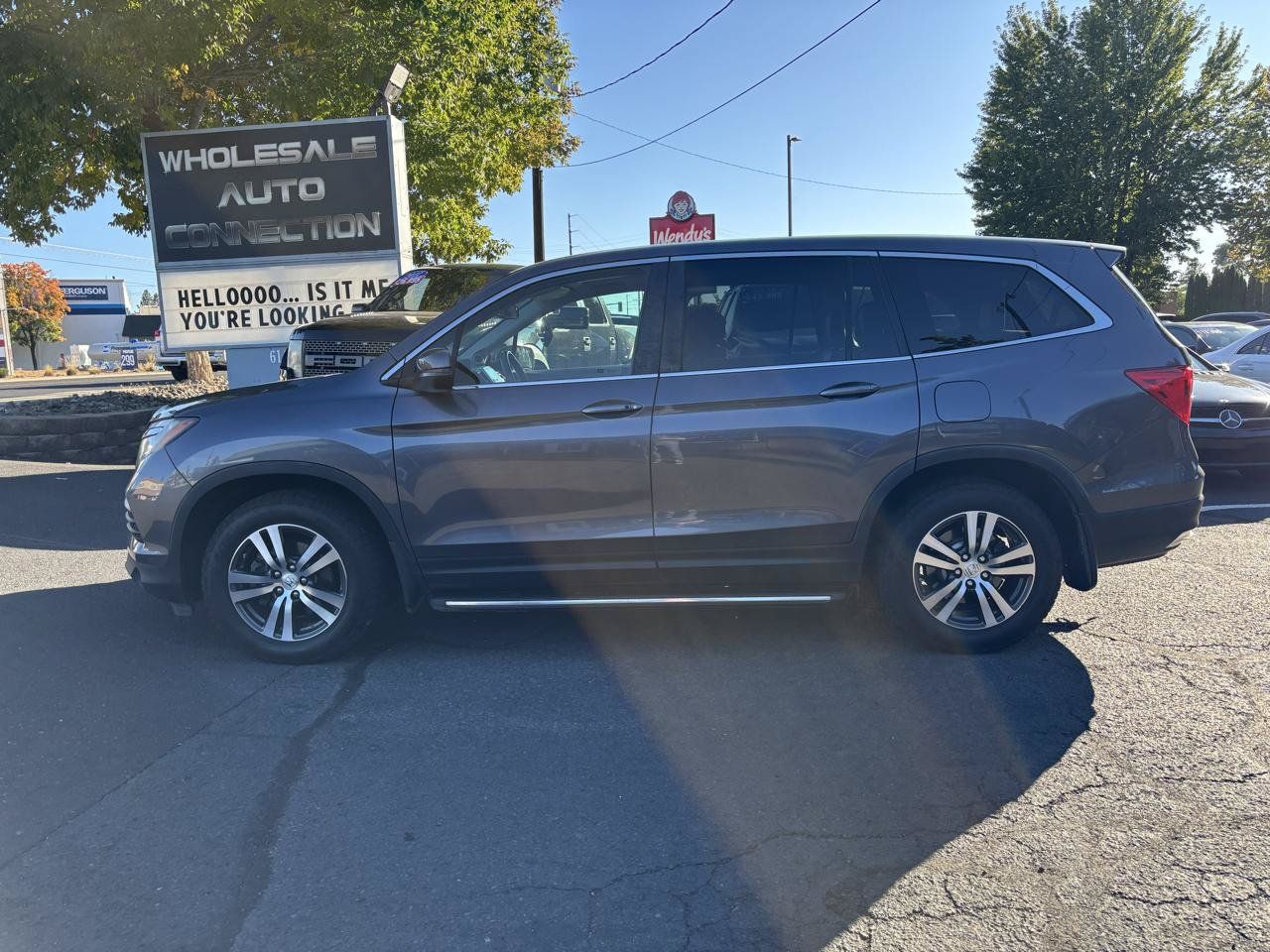 Used 2017 Honda Pilot EX-L image 2