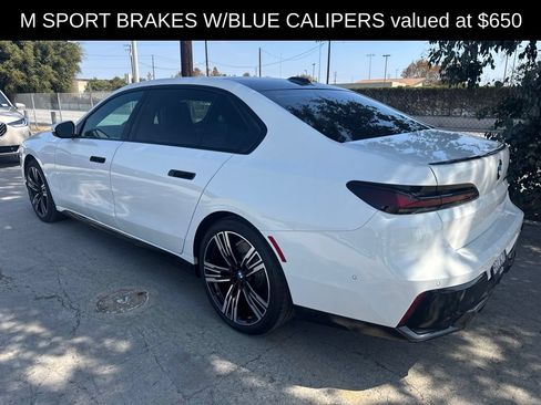 Used 2023 BMW 740i w/ Parking Assistance Package RWD image 5