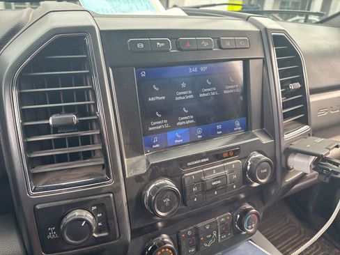 Used 2022 Ford F250 XLT w/ XLT Premium Package AWD/4WD image 3