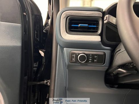 New 2026 Ford Maverick XLT w/ XLT Luxury Package FWD image 31