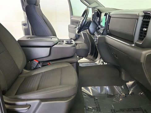 Used 2023 Chevrolet Silverado 1500 LT AWD/4WD image 32