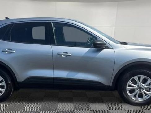 Used 2023 Ford Escape Active AWD/4WD image 5