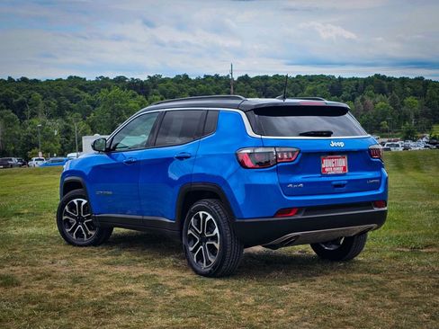 Used 2023 Jeep Compass Limited AWD/4WD image 6