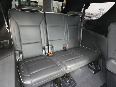 Used 2025 Chevrolet Tahoe Premier image 23