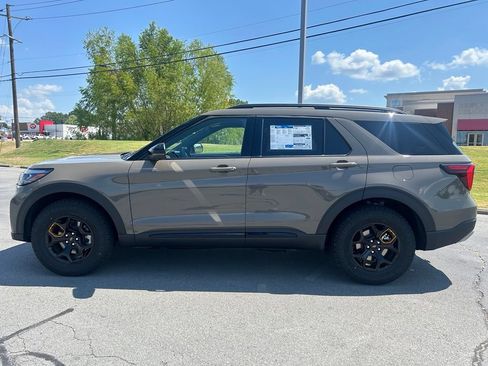 New 2026 Ford Explorer Tremor w/ Tremor Ultimate Package AWD/4WD image 4