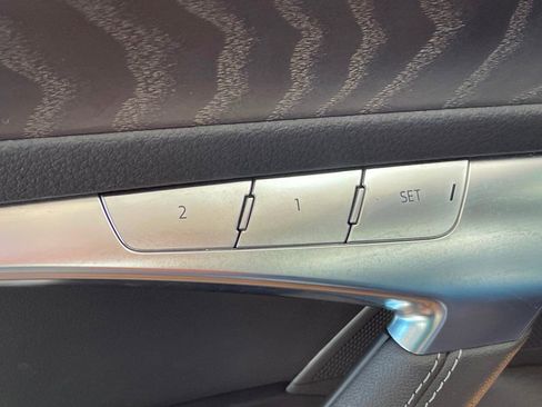 Used 2021 Audi A6 Premium Plus w/ Premium Plus Package image 22