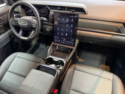 New 2026 GMC Terrain AT4 w/ Convenience Package III image 35