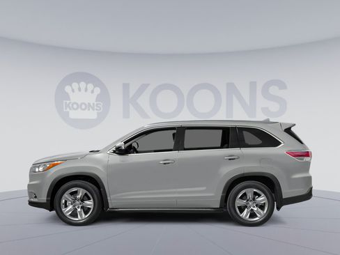 Used 2014 Toyota Highlander Limited AWD/4WD image 4
