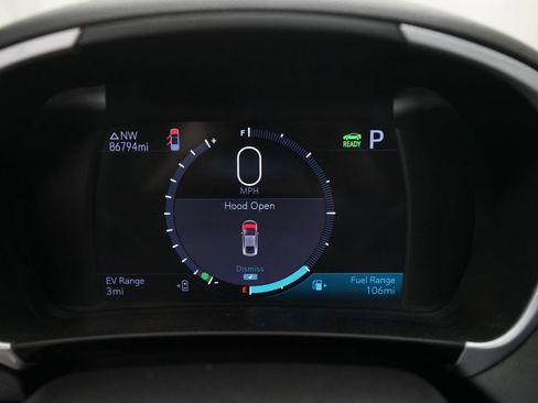 Used 2019 Chevrolet Volt LT FWD image 2