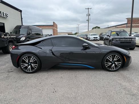 Used 2016 BMW i8 image 6