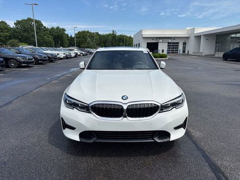 Used 2021 BMW 330i xDrive Sedan AWD/4WD image 2