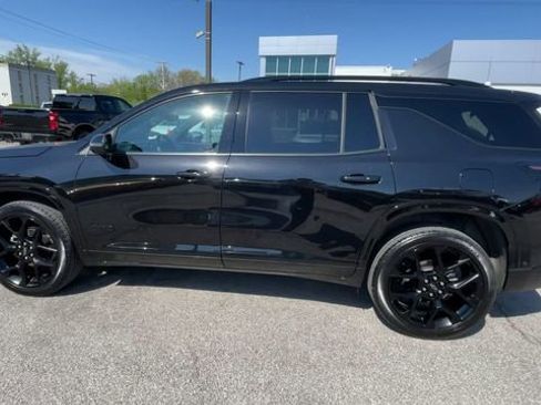 Used 2024 Chevrolet Traverse RS AWD/4WD image 7