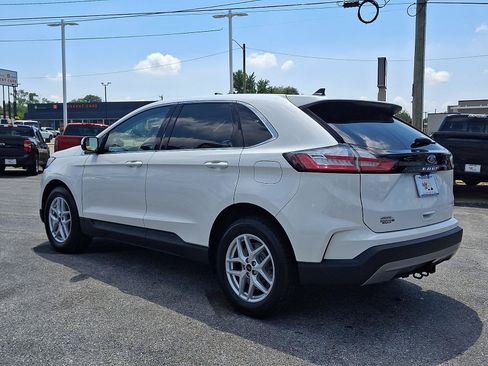 Certified 2023 Ford Edge SEL w/ Convenience Package AWD/4WD image 4