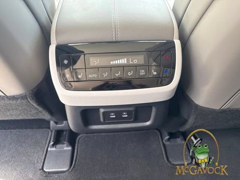 Used 2026 INFINITI QX60 Luxe w/ Cargo Package AWD/4WD image 29