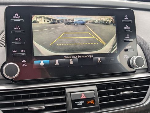 Used 2019 Honda Accord Touring image 22