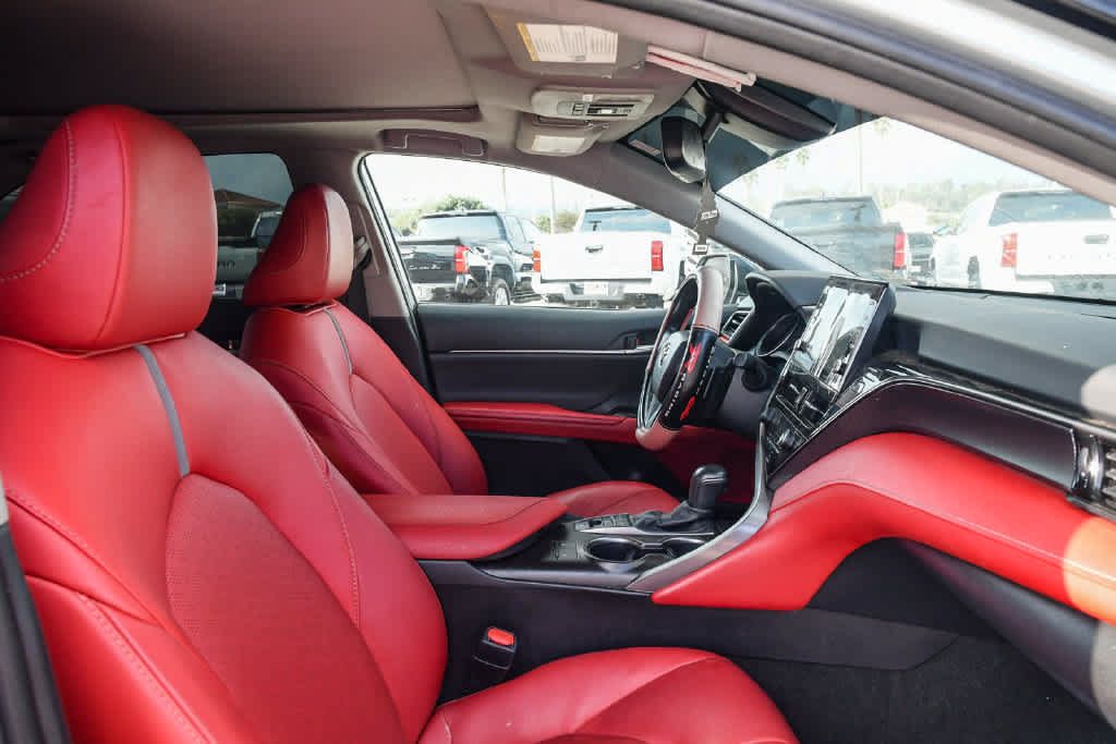 Used 2024 Toyota Camry XSE FWD image 17