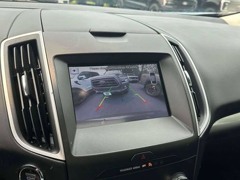 Used 2019 Ford Edge SEL w/ Equipment Group 201A AWD/4WD image 30