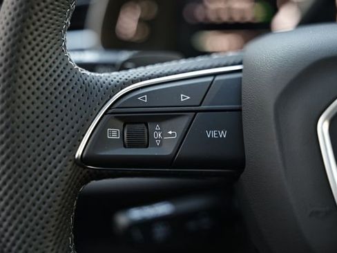 New 2026 Audi SQ7 Premium Plus image 33