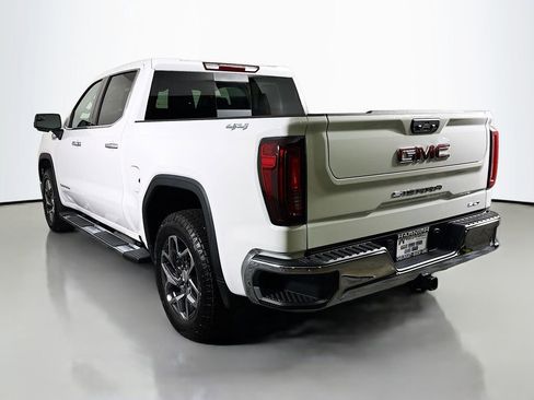 New 2026 GMC Sierra 1500 SLT w/ SLT Premium Package image 5